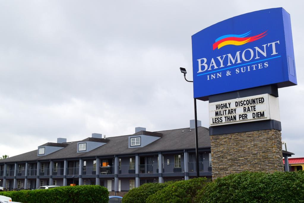 Motel Baymont By Wyndham Warner Robins Exterior foto